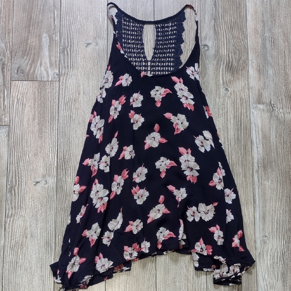 Angie Blue and Pink Crochet Flowy Tank Top S